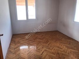 Arga'dan Buca Yenigün Mah. Kaymakamlık Arkası 1+1 Satılık Daire