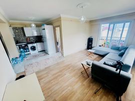 Acil! Havuzlu Sitede 2+1 Eşyalı, Yerden Isıtmalı, Denize 5 Dk