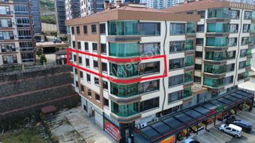 Trabzon Yıldızlı'da Satılık 4+1 Daire