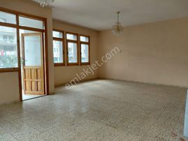 Manisa Salihli'de Satılık 3+1 Daire Sağlık Mah