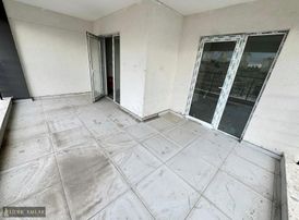 Lider Emlak'tan **ön Cephe** 3+1 Satlık Daire