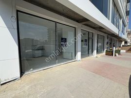 Eski Londra Asfaltı Üzeri Kiralık İş Yeri