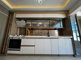 Es Astan Akşemsettinde Full+full 3+1 Son Kat Dairemiz