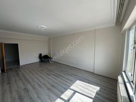 Gazilerde Siteli Kiralık Daire