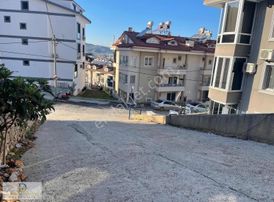 Taşyaka'da Kiralık Klimali, Ayrı Mutfaklı 2+1 Giriş Kat Daire