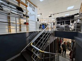 Acil ! Cadde Üzeri 300 M2 Mükemmel Satılık Dükkan