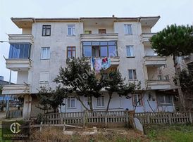 Denıze 4 Parselde 1+1 50 M2 Konbı Peteklı Cam Balkonlu