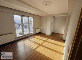 Armağan Evler Mahallesinde 2+1 Balkonlu