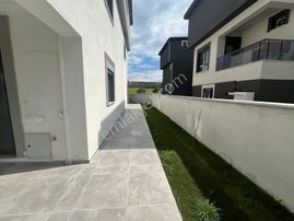 Şakran Sayfiye Mahallesi 4+2 Trıplex Villa