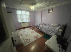 Savaş Emlak'tan Satılık 4+1 Daire Hisse 25
