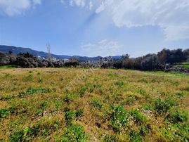 Kuşadası Davutlar'da 601m2 Satılık Arsa