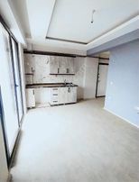 Toplu Konuta Cephe Ulaşım Ulaşım Sorunu Olmayan 1+1 Daire