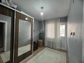 Emlakevim - Hendek Yeni Mah.de 260 M2 6+1 Satılık Tribleks Ev