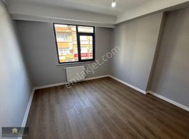 B.paşa Orta Mah. 2+1 90 M2 Sıfır Bina Satılık Ara Kat Daire