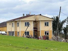 Gebze Hatiplerde Satılık 980 M2 Arsa İçinde 2 Kat 4 Daireli Bina