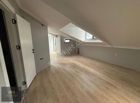 Rd'den Kağıthanede Sıfır Binada Teraslı 3+1 Dubleks