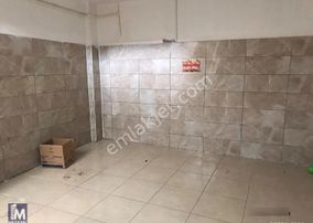 Hastane Karşısı Cadde Üzerinde 3 Katlı 150m² Satılık Dükkan