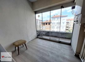 Şehir Merkezinde Satılık Ara Kat 3+1 Daire | Vadi Emlak