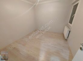 Deva'dan İskeleye Yakın Nezih Muhitte Yokuşsuz Bakımlı Balkonlu