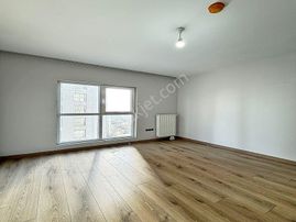 Şehir Manzaralı Premium Site İçinde 2+1 Kiralık Daire !!!