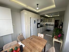 İz'den Çukurova Bel. Civ Bulvar Üzeri 4+1 Kapalı Mutfak Daire
