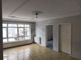 Sahibinden Sahibinden Kalaba Laleli Sokakta 3+1