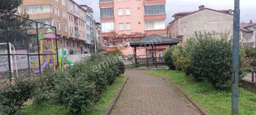 Şirinevler Mahallesinde Satılık Köşebaşı İş Yeri