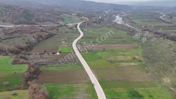 Bursadabul'dan Çavuş Mah.ana Asfalta Cephe Tarla 3.747m2