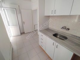 Çekmeköy De Site İçinde 2+1 Kiralık Arakat Daire