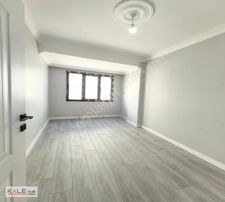 Tem Oto Yolunun Dibide Satılık 2+1 Sıfır Daire