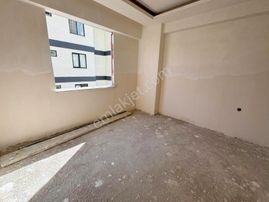 Mertcan'dan Caddeye 1dk Açık Balkonlu Sıfır 2+1 Daire