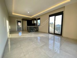 Mahmutlar / Alanya 2+1 Boş Kiralık Ev