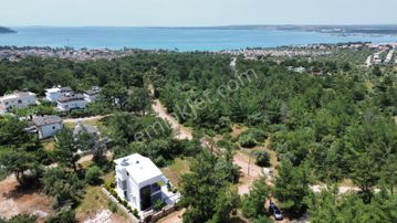 Merkezi Konumlu İmarlı Villa Arsası