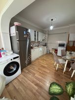 Deha Emlaktan Aydınlıkevlerde Kiralık 2+1 Daire