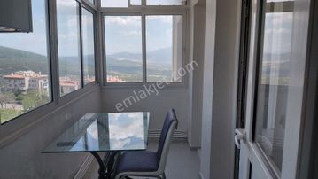 Bornova Evka 4 2+1 Doğalgazlı Ferah Kiralık Daire
