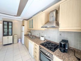 Alanya Gullerpınarı Satılık 2+1 Modern Site İçinde Daire