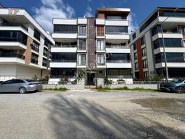 Yüksel'den Altınkumda Çift Teraslı Ebeveyn Banyolu Lux 4+1dublex