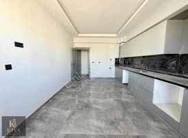 Kiya'dan Trafik Park Civarı Kapalı Otoparklı 3+1