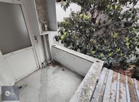 Eski Adliye Karşısında Satılık Ara Kat Daire
