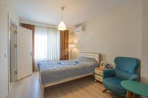 Kuşadası Özada Sitesinde Deniz Manzaralı 4+1 Çatı Dubleks