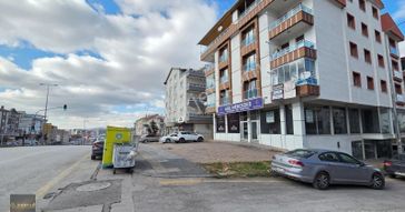 Etimesgut Bulvar Üzerinde Ön Cephe Asansörlü 115m2//3+1 Satılık