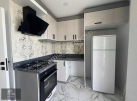 Erenköy Caddesine Yakın Eşyalı 2+1