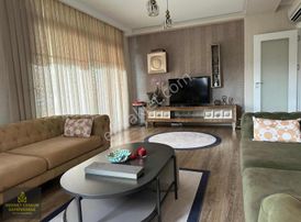 Gürselpaşada Havuzlu Güvenlikli Sitede Satılık 4+1 Daire