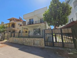 Özdere Çukuraltı Merkezde Geniş Odalı 3+1 Villa