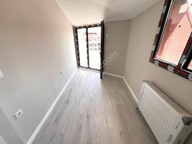 Seba'dan Kanarya Mh 2+1 85m2 3 Balkonlu Asansörlü 4.kat Daire...