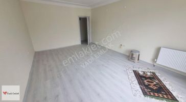 Topçam Mahallesi'nde Satılık 4+1 Daire Vadi Emlak