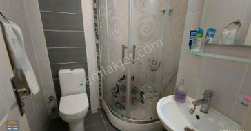 Sarımsaklıda Geniş Ferah Ve Kullanışlı 2+1 Satılık Daire