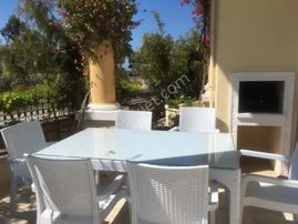 Stop'tan Çalışta Denize Sıfır Havuzlu Triplex Villa