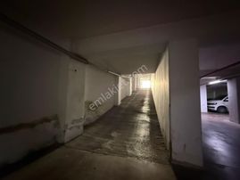 Merter'de 400 M2 Ofis & Showroom