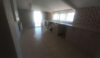 Atalarda Kiralık 3+1 Çatıkatı